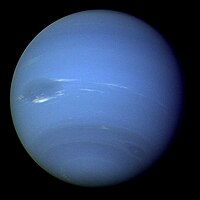Нептун     Voyager 2   Образ Нептуна, Обнаружившего Первооткрывателя   Урбен Ле Верье   Джон Куш Адамс   Иоганн Галле   Время открытия   1846   ,   23 сентября   Откройте для себя место, названное Берлинской обсерваторией   Нептун   курсы   Расстояние Афелия   4536874325   км   30