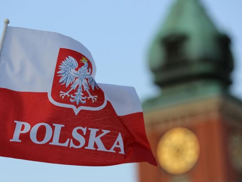 Легализация в Польше